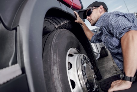 Consultation regarding the use of tyres that are more than ten years old.